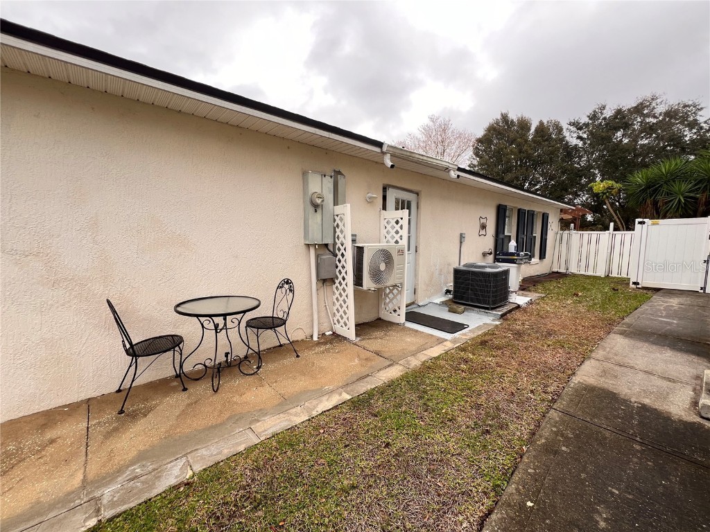 2356 Island Club Way Orlando FL 32822 O6186361 image1