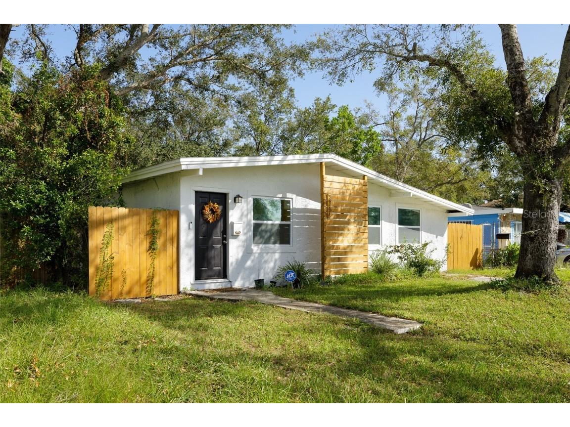 2356 Kingston Street S Saint Petersburg FL 33711 A4666530 image11