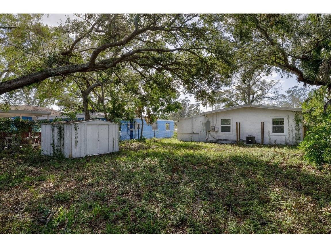 2356 Kingston Street S Saint Petersburg FL 33711 A4666530 image12