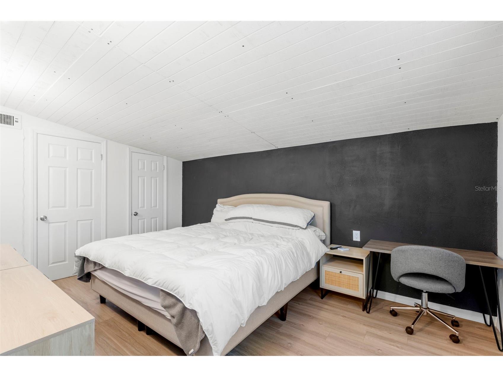 2356 Kingston Street S Saint Petersburg FL 33711 TB8499108 image13