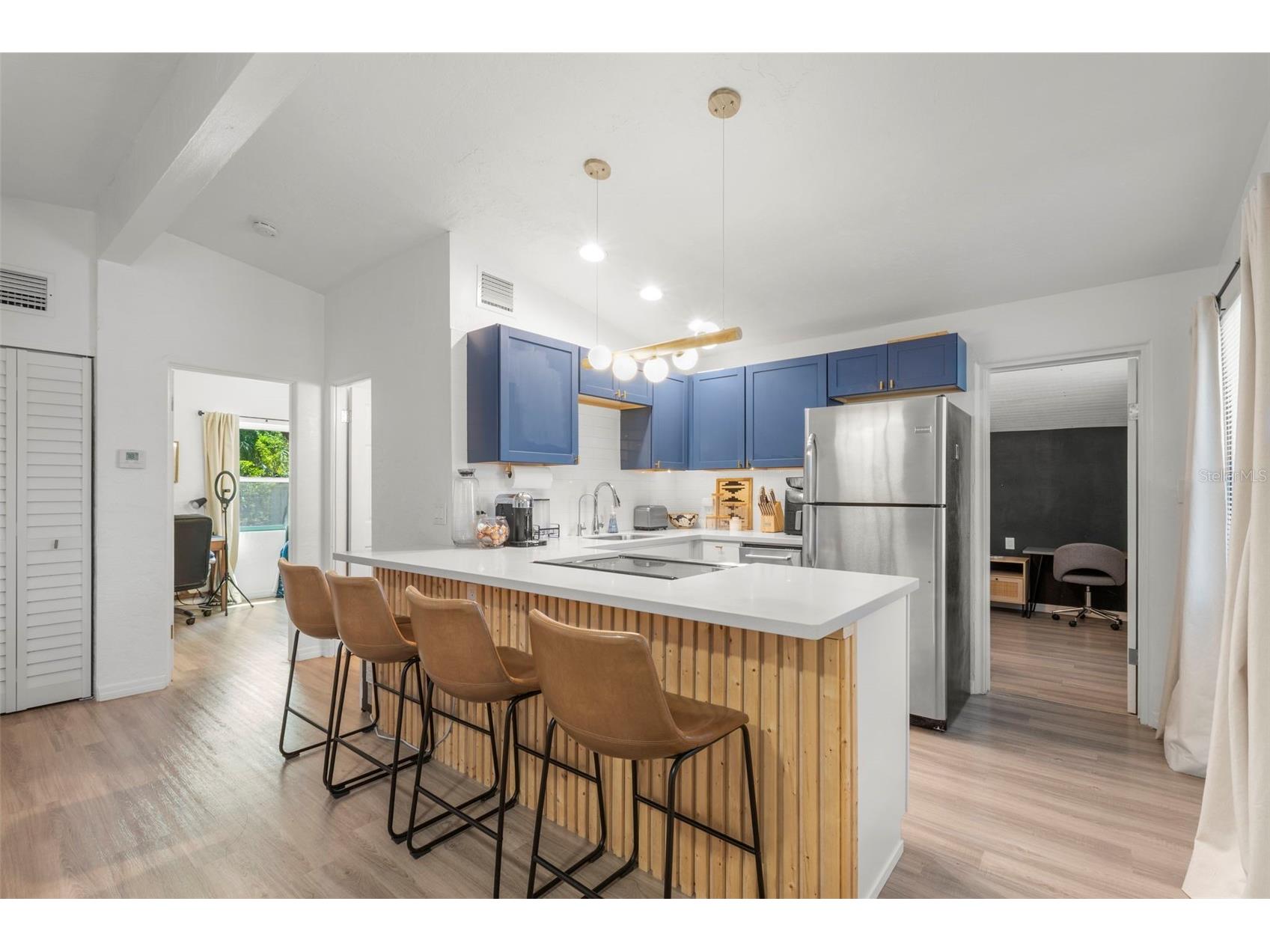 2356 Kingston Street S Saint Petersburg FL 33711 TB8499108 image5