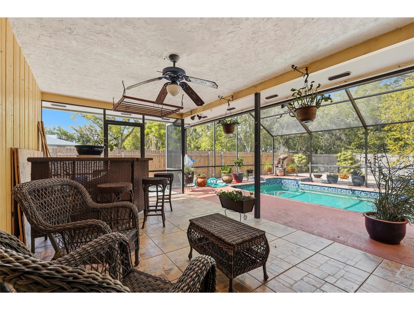 2356 Teal Avenue Sarasota FL 34232 A4684716 image41
