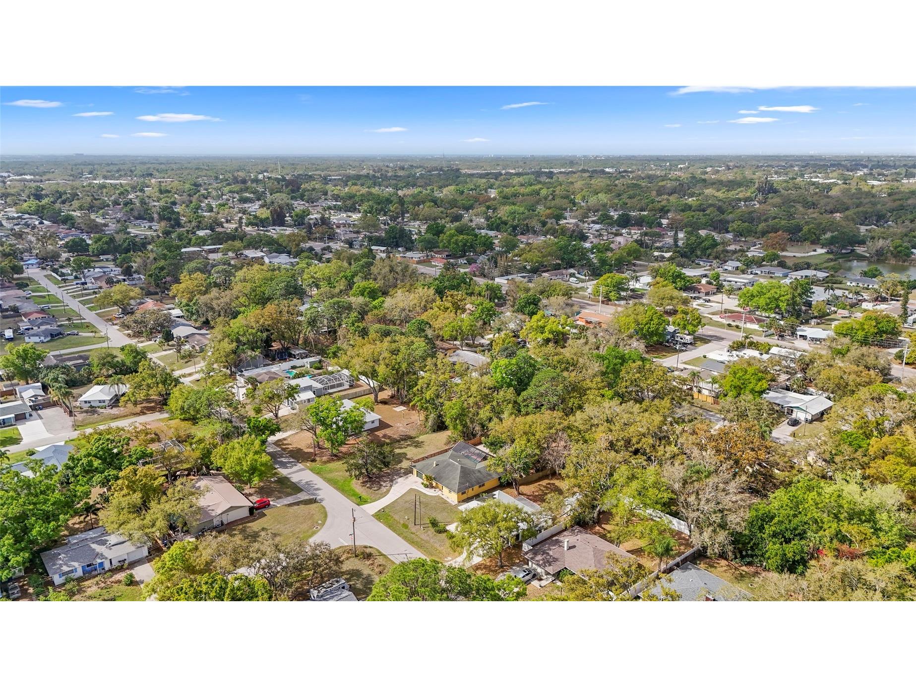 2356 Teal Avenue Sarasota FL 34232 A4684716 image56