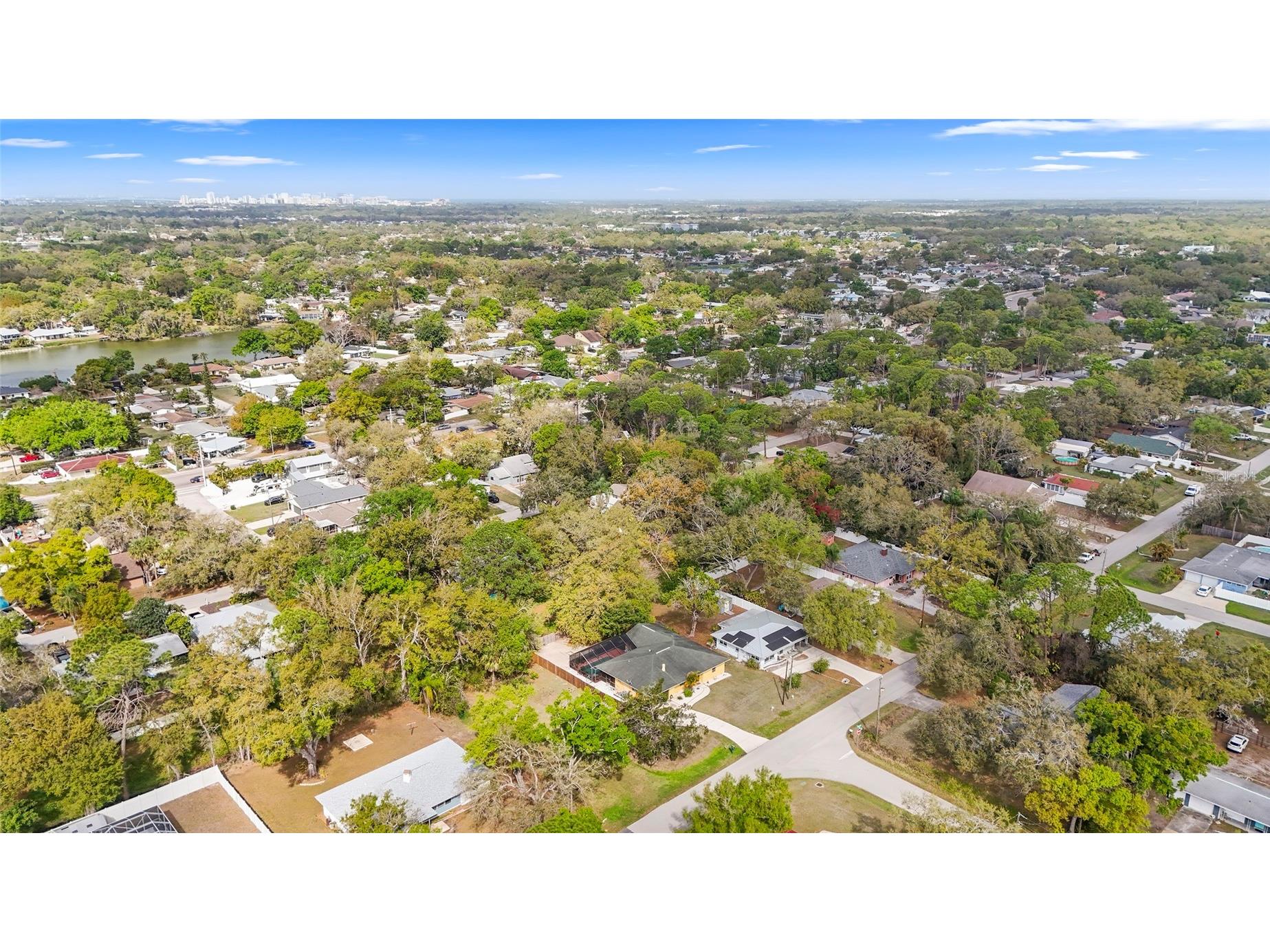 2356 Teal Avenue Sarasota FL 34232 A4684716 image62
