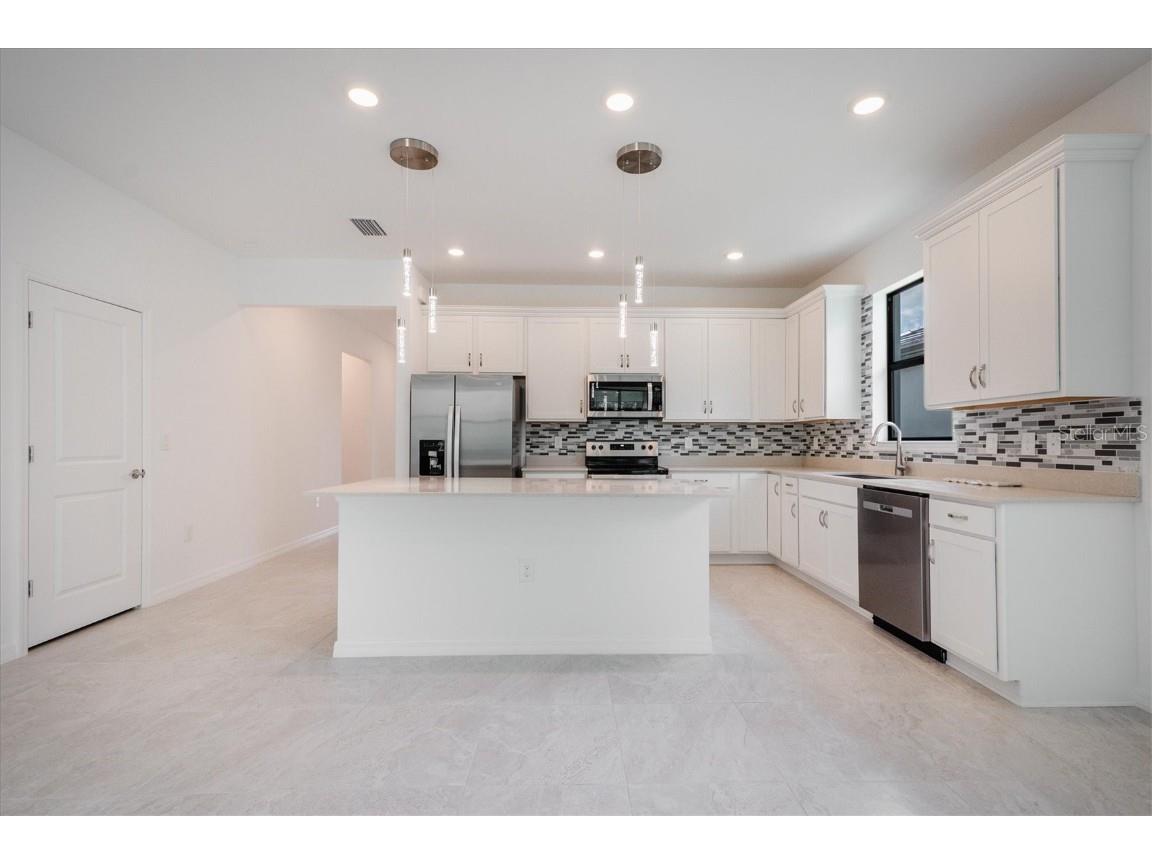 2357 Gabel Oak Drive North Port FL 34289 N6141788 image13