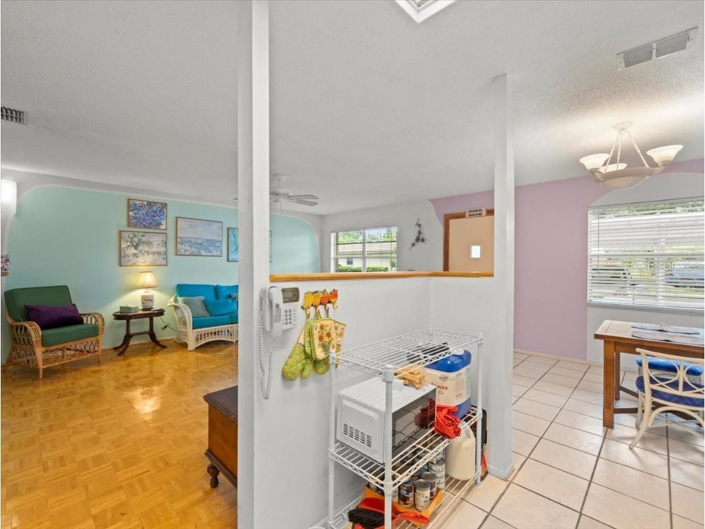 2357 Walton Circle #M6 Palm Harbor FL 34683 TB8402241 image17