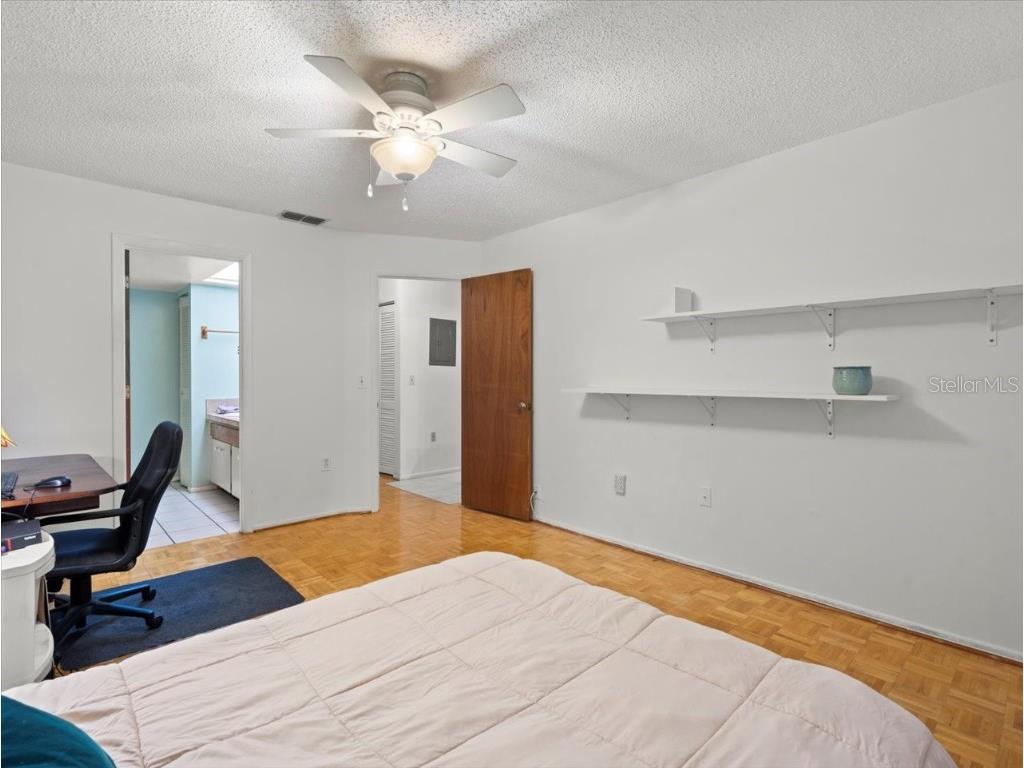 2357 Walton Circle #M6 Palm Harbor FL 34683 TB8402241 image20