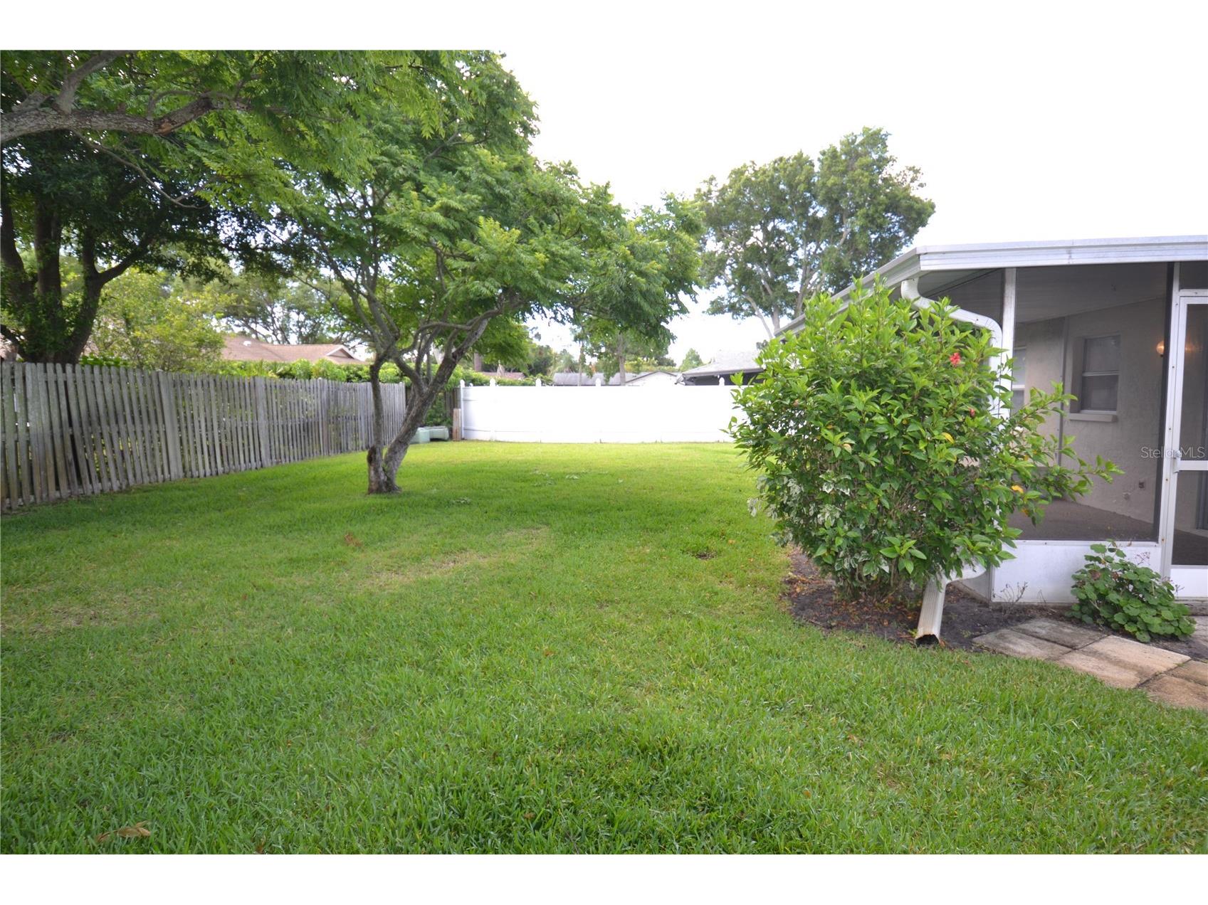 2357 White Oak Circle Clearwater FL 33763 TB8514733 image36