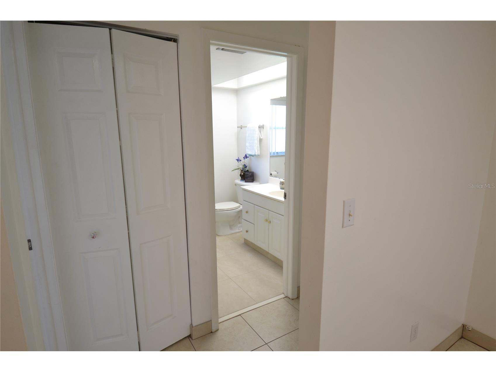 2357 White Oak Circle Clearwater FL 33763 TB8514733 image9