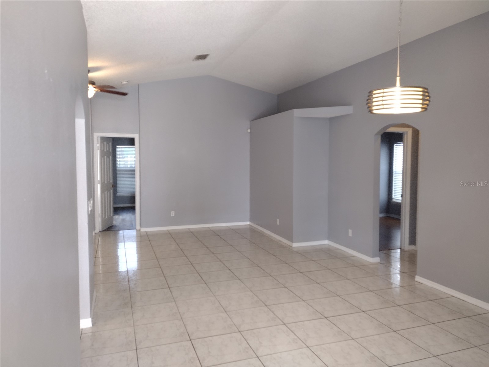 2358 Blue Sapphire Circle Orlando FL 32837 O6413358 image4