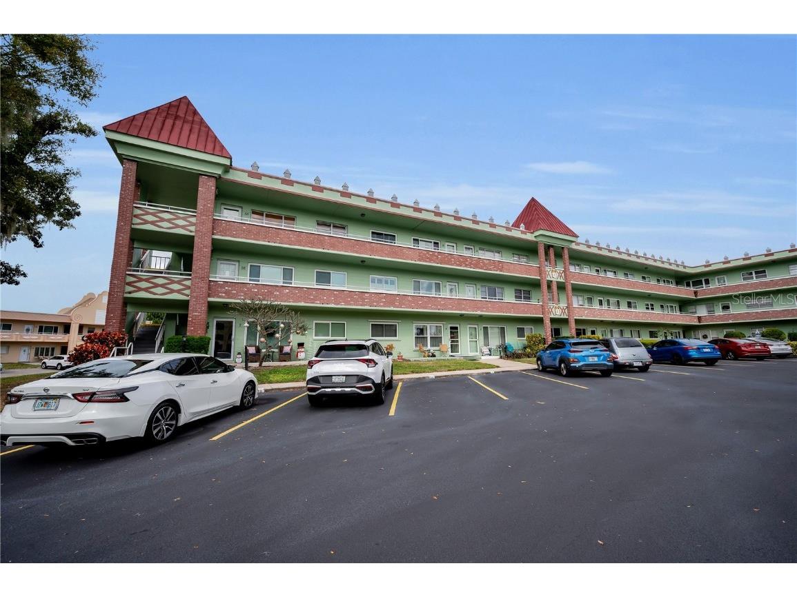 2358 Ecuadorian Way #52 Clearwater FL 33763 TB8454723 image2