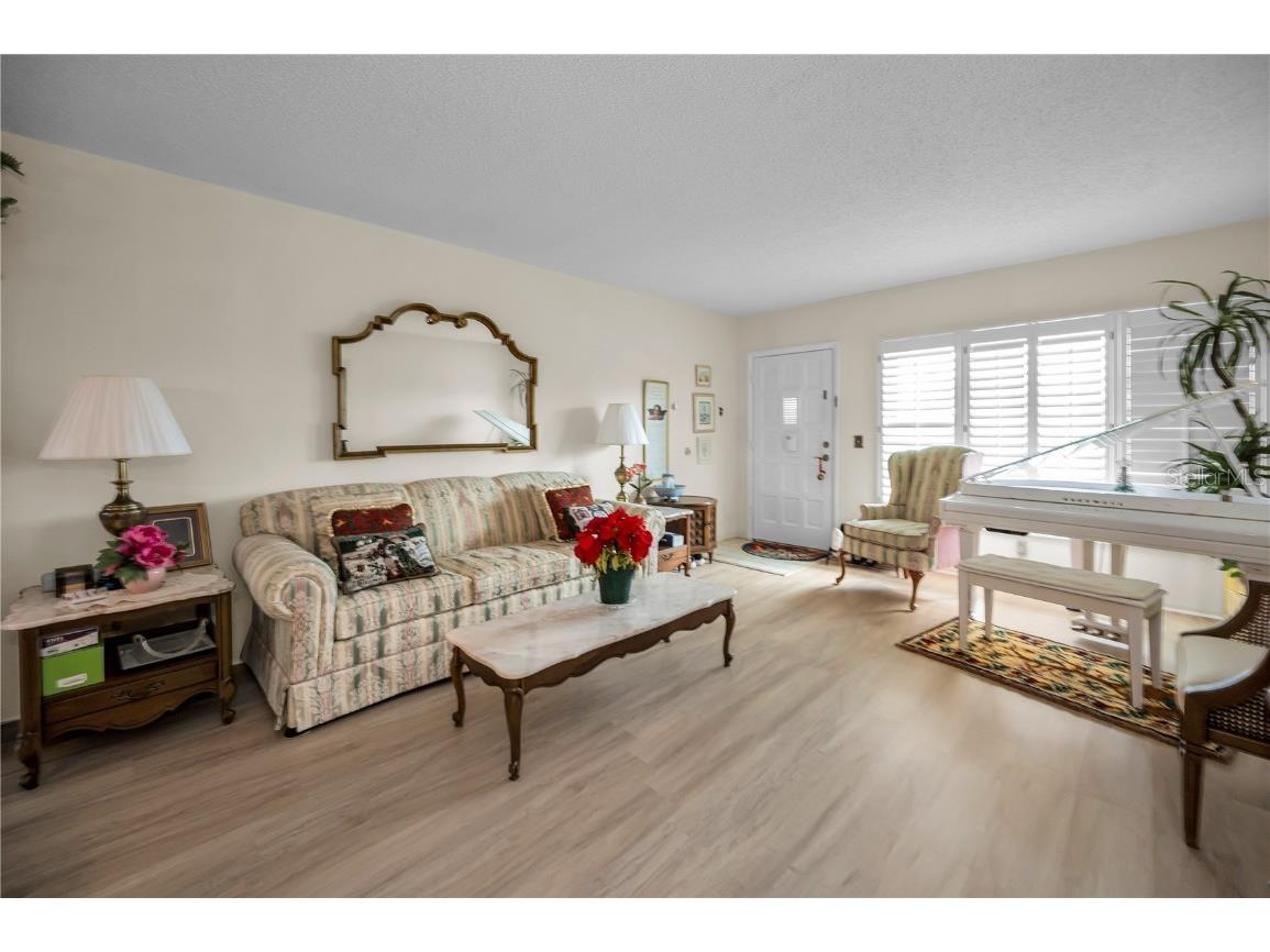 2358 Ecuadorian Way #52 Clearwater FL 33763 TB8454723 image4