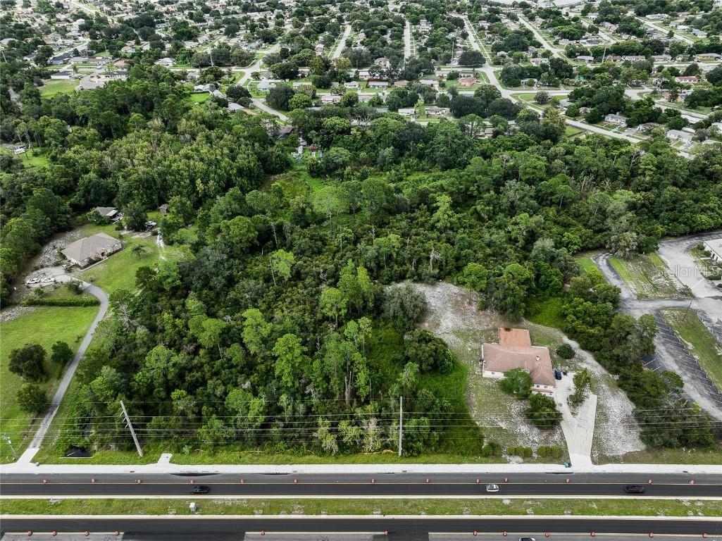 2358 Howland Boulevard Deltona FL 32738 V4929522 image1