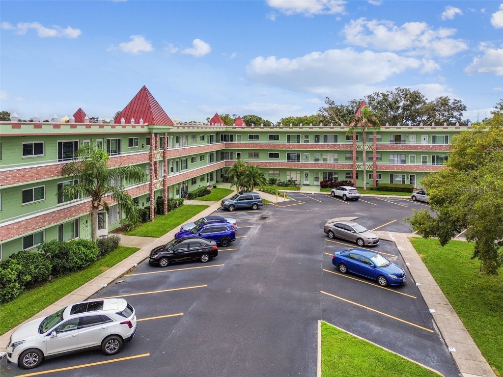 2359 Finlandia Lane #71 Clearwater FL 33763 TB8310926 image1