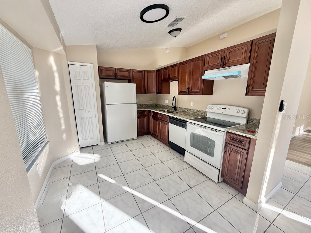 2359 Harbor Town Drive Kissimmee FL 34744 S5138578 image6