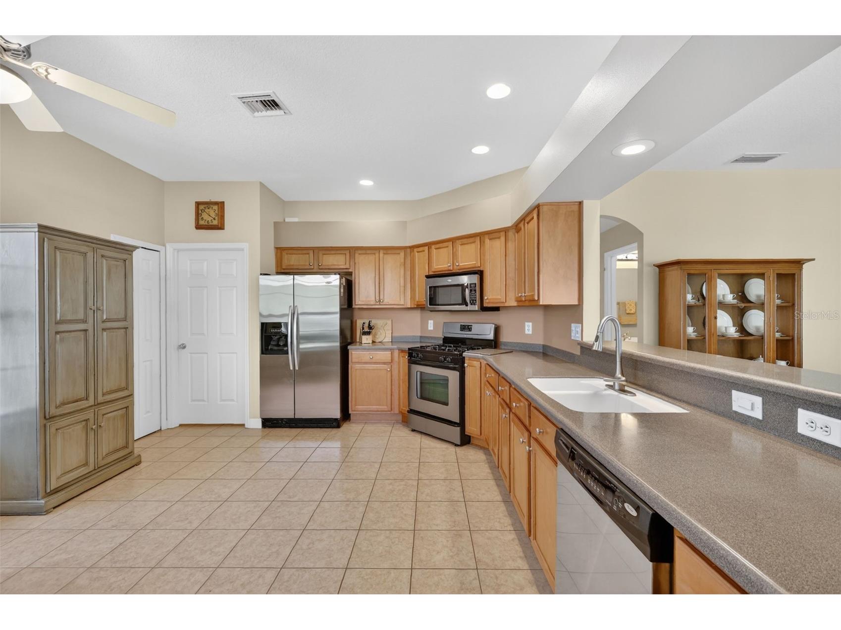2359 Wakefield Way Mount Dora FL 32757 - LAKES OF MOUNT DORA G5111169 image14