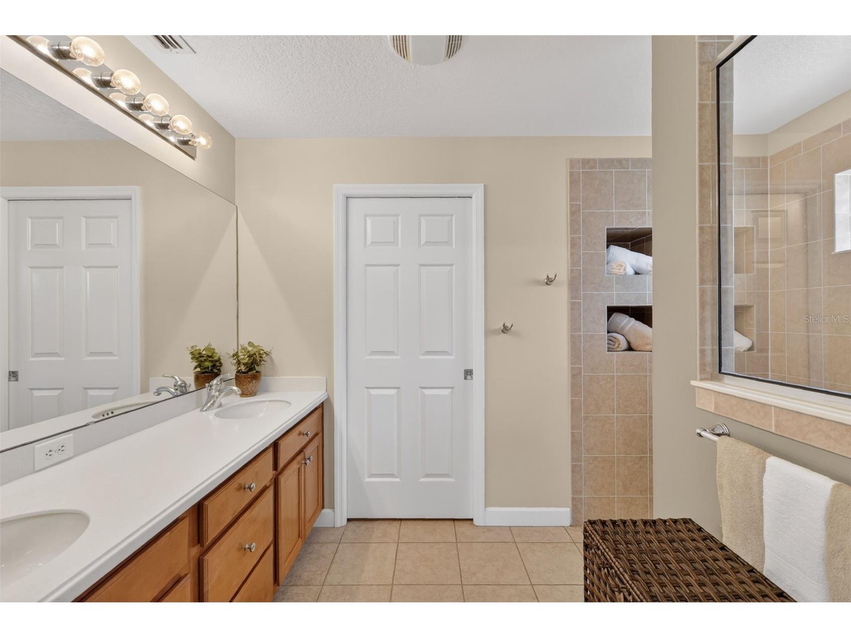 2359 Wakefield Way Mount Dora FL 32757 - LAKES OF MOUNT DORA G5111169 image27