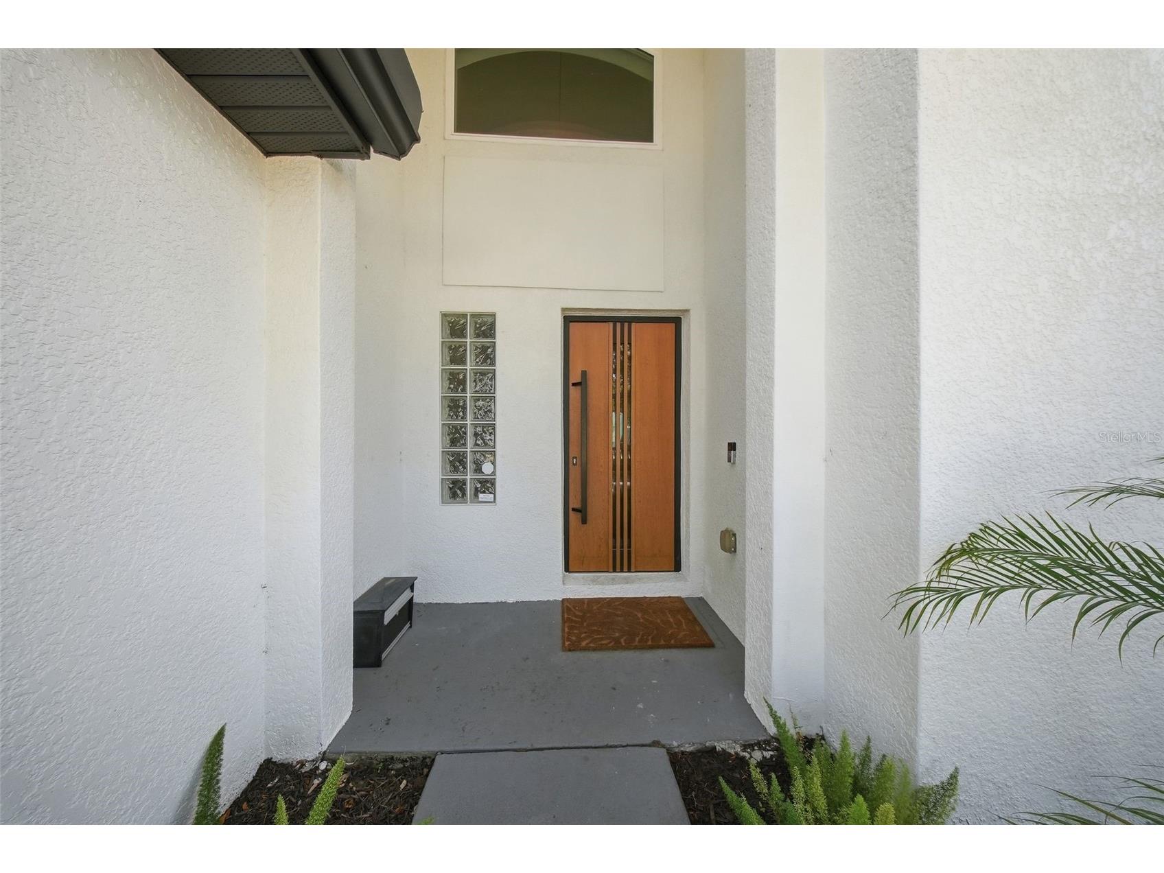 236 15th Avenue SE Saint Petersburg FL 33701 TB8509828 image3