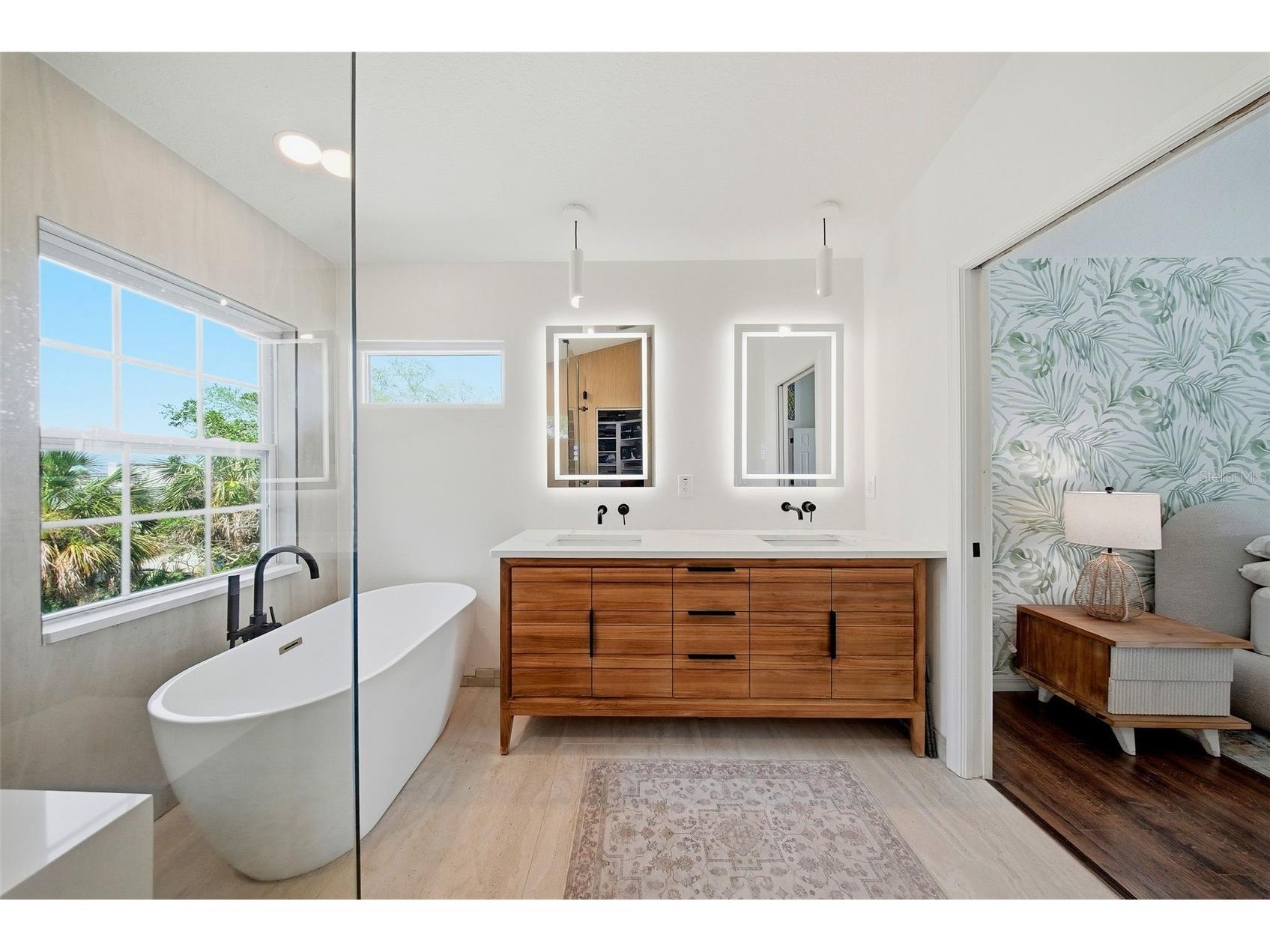 236 15th Avenue SE Saint Petersburg FL 33701 TB8509828 image36