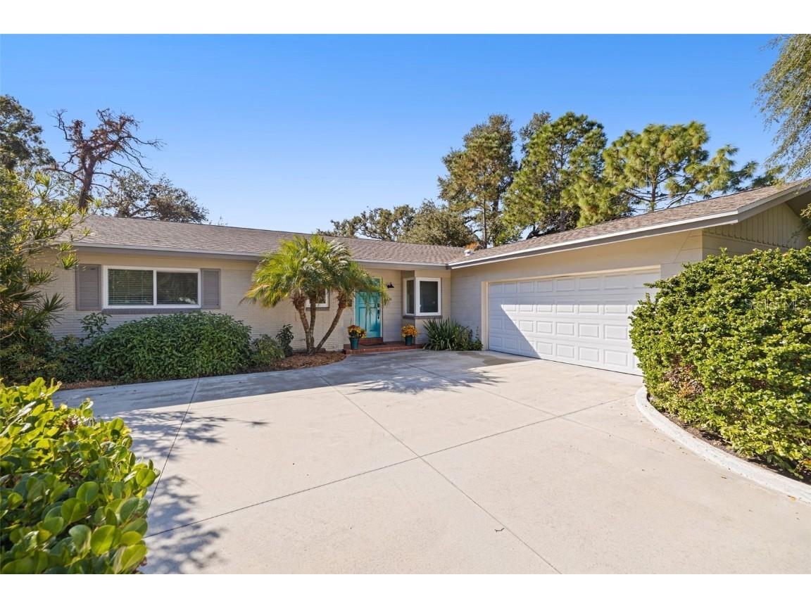 236 58th Avenue S Saint Petersburg FL 33705 TB8450304 image1