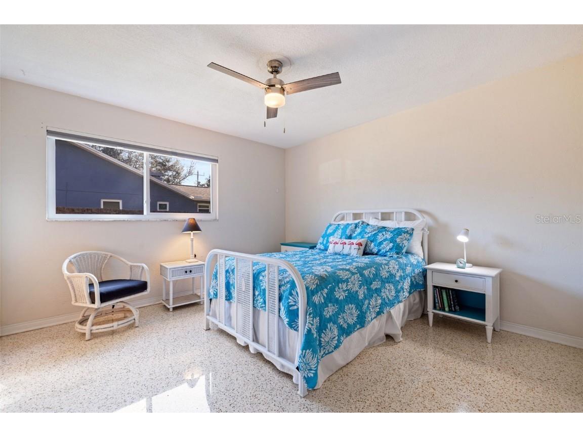 236 58th Avenue S Saint Petersburg FL 33705 TB8450304 image19