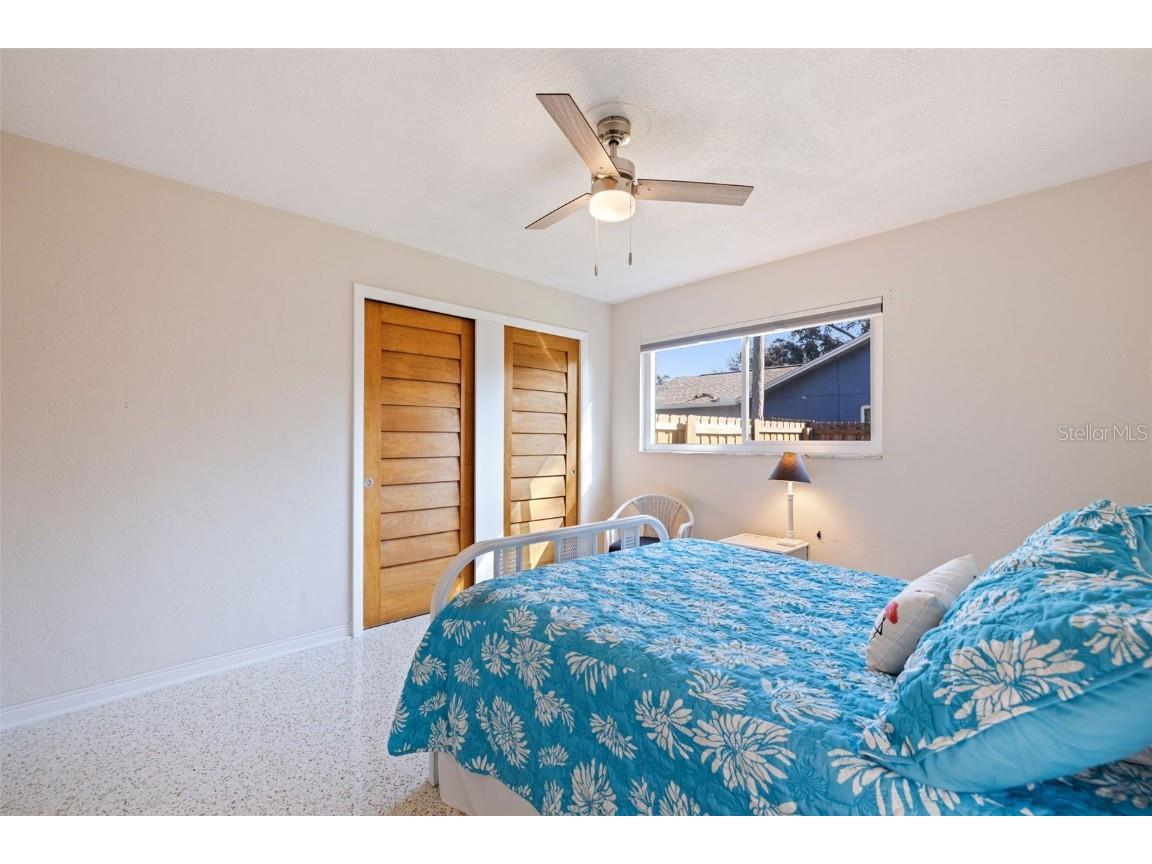 236 58th Avenue S Saint Petersburg FL 33705 TB8450304 image20