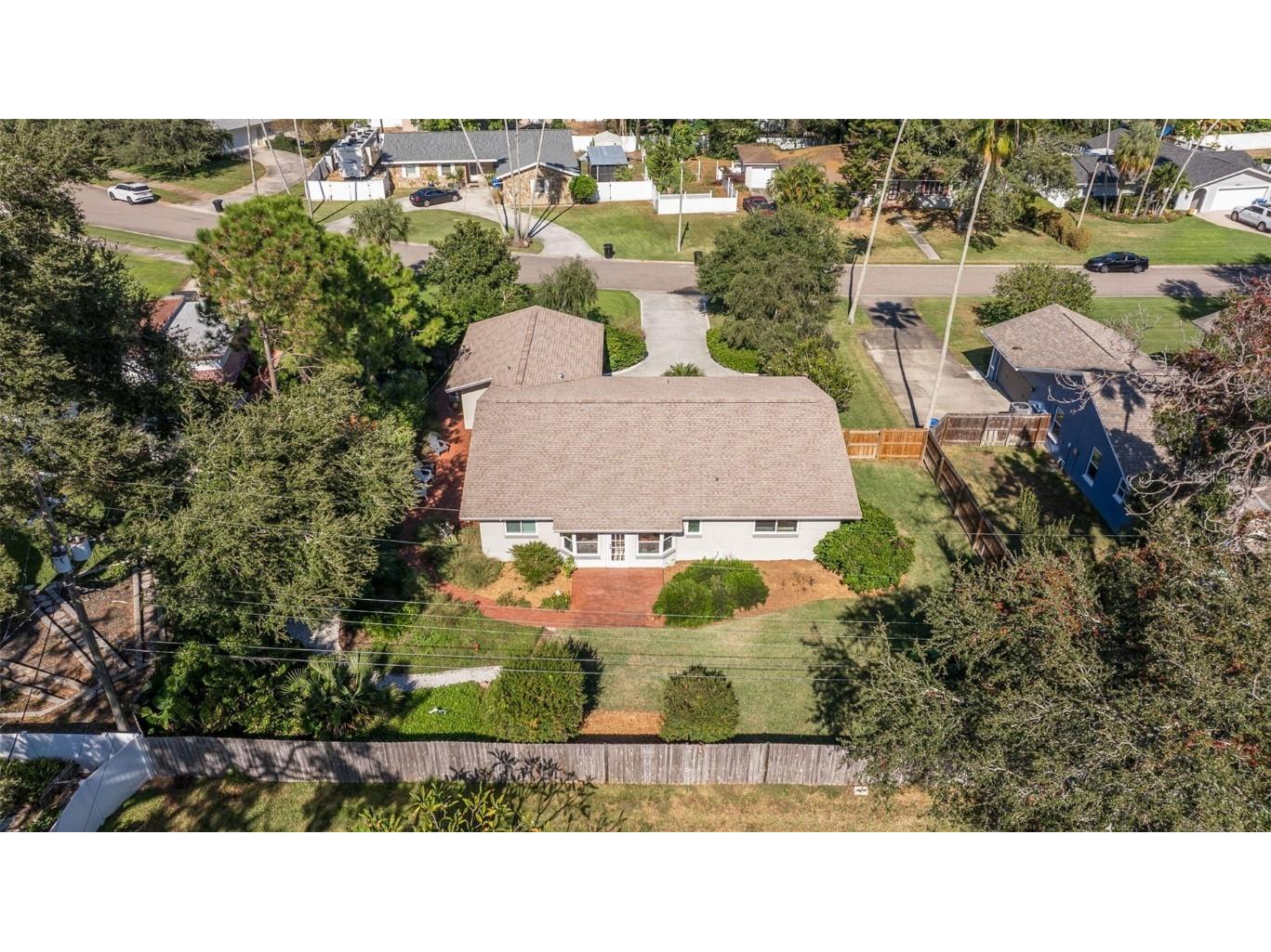 236 58th Avenue S Saint Petersburg FL 33705 TB8450304 image36