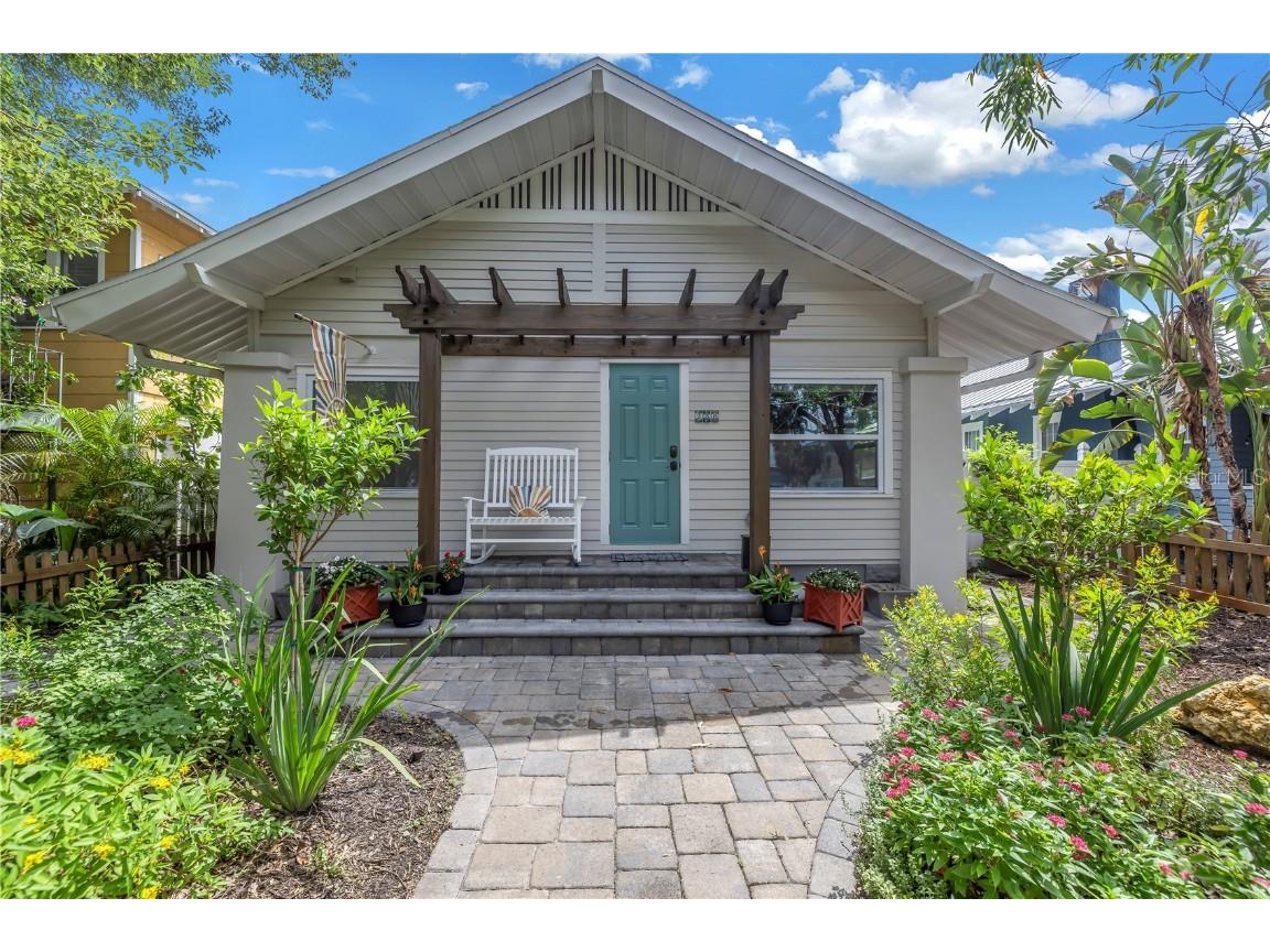 236 9th Avenue NE Saint Petersburg FL 33701 TB8454944 image1