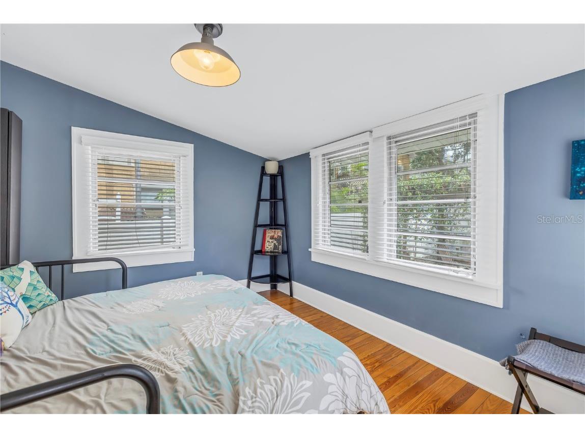 236 9th Avenue NE Saint Petersburg FL 33701 TB8454944 image17