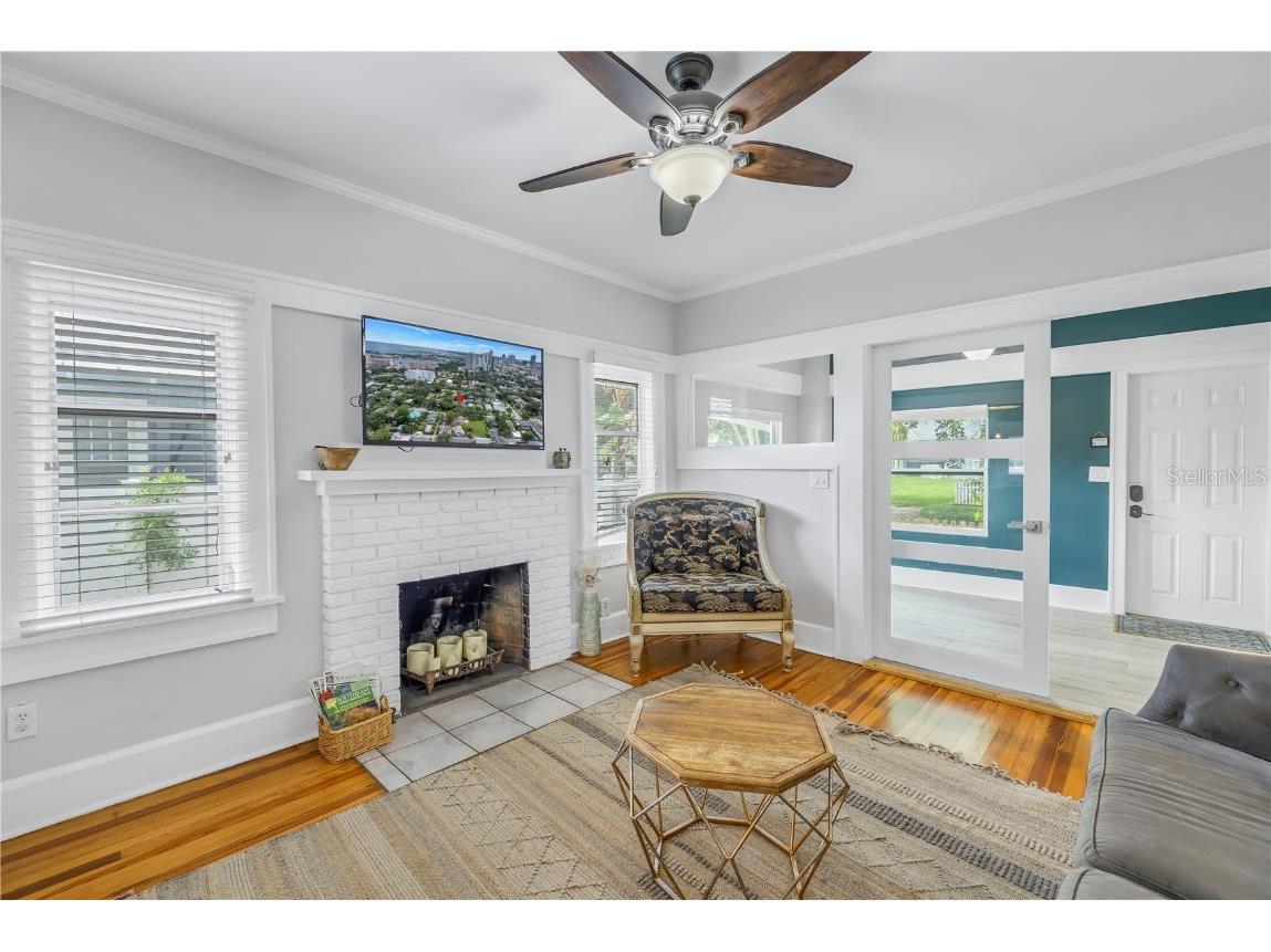 236 9th Avenue NE Saint Petersburg FL 33701 TB8454944 image5