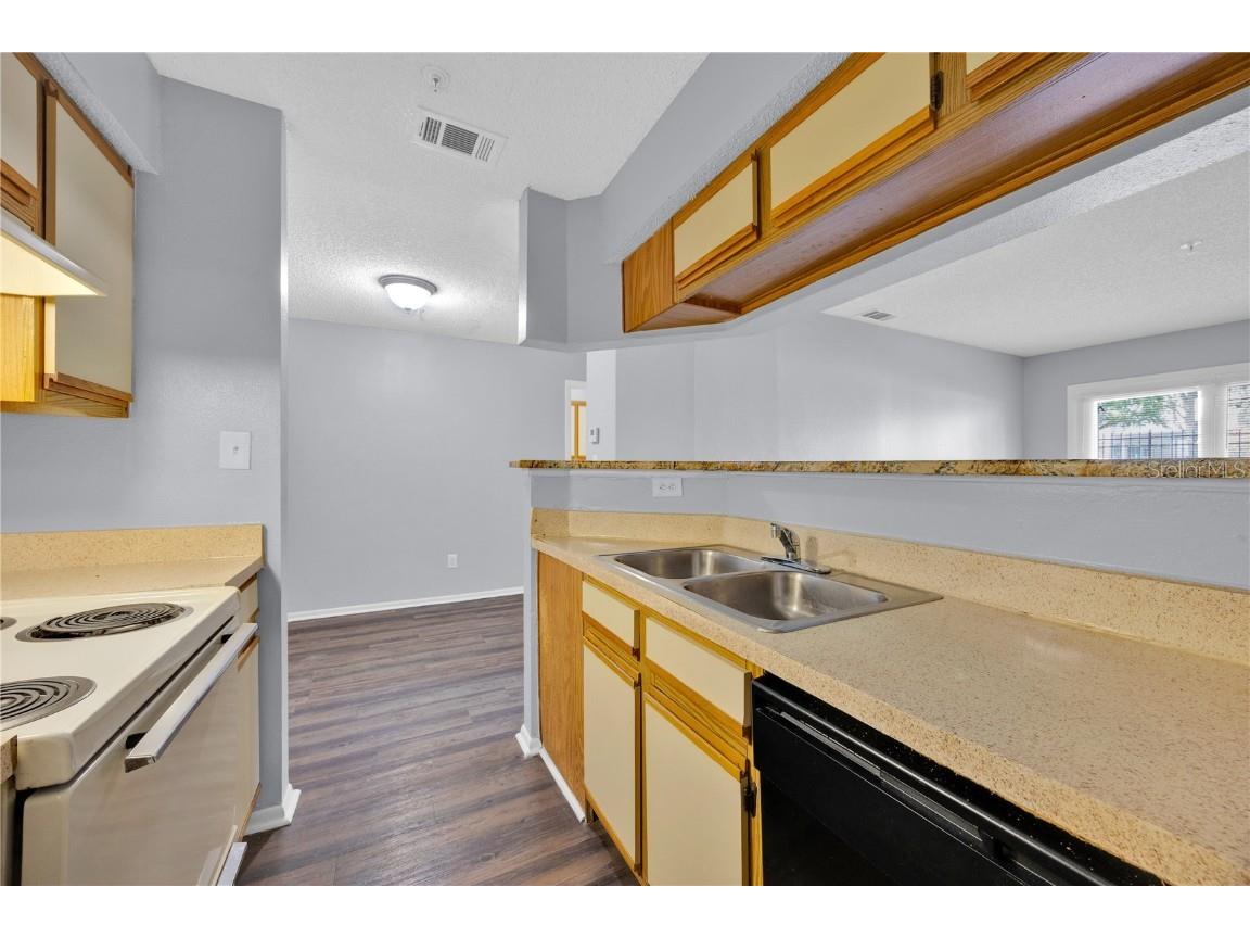 236 Afton Square #104 Altamonte Springs FL 32714 O6327330 image11