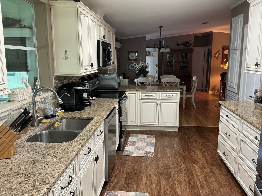 236 Allies Pass Pass #363 Frostproof FL 33843 K4903013 image27