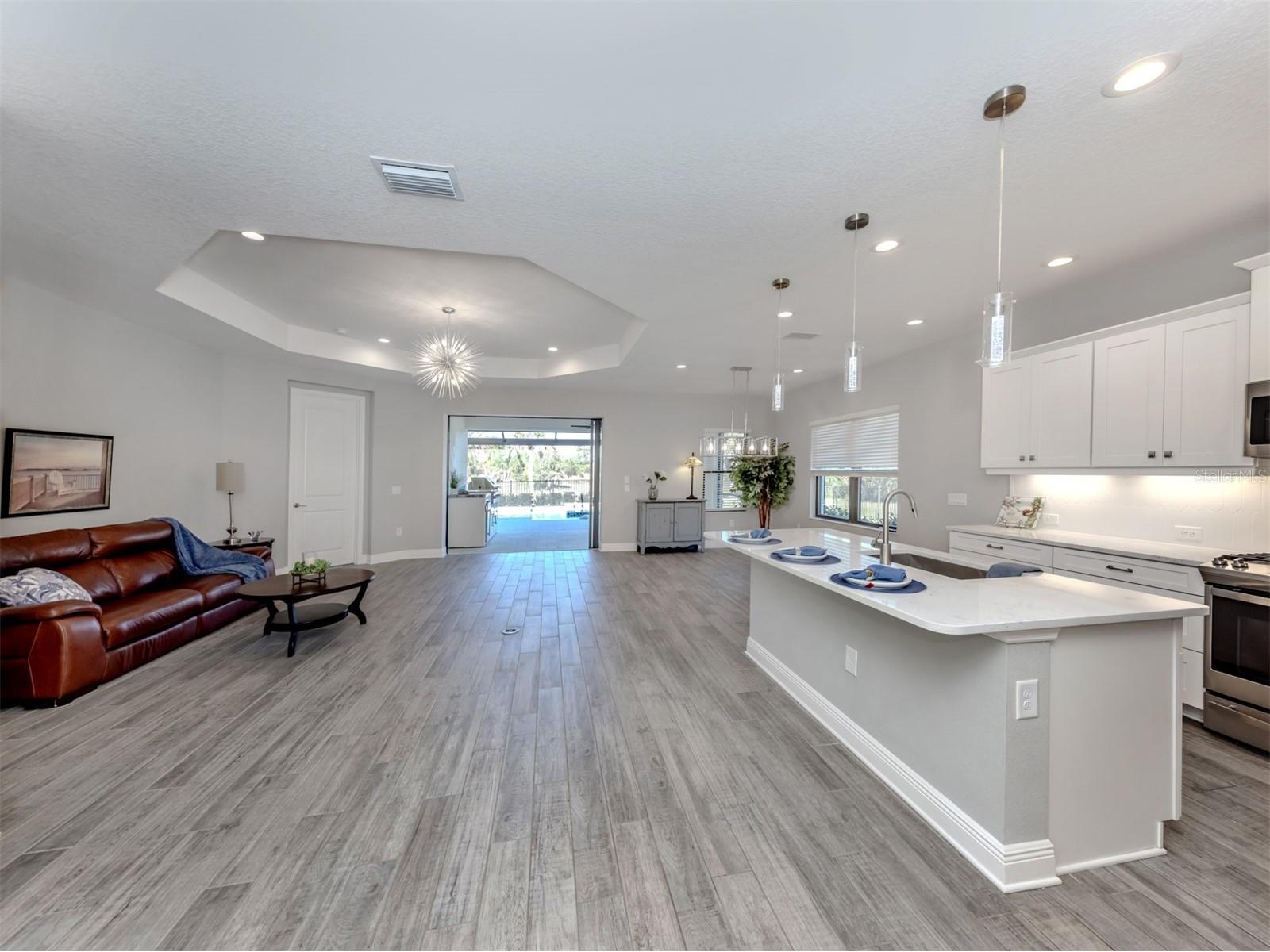 236 Corsano Drive Nokomis FL 34275 N6142030 image3