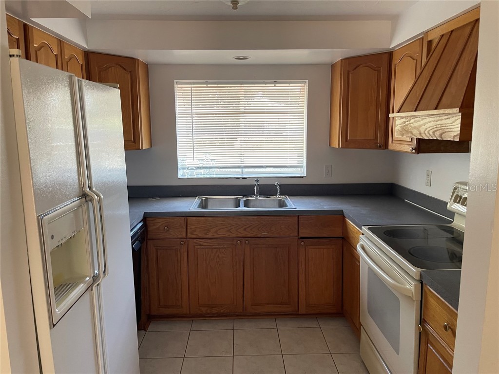 236 Davis Boulevard Sarasota FL 34237 A4652150 image6