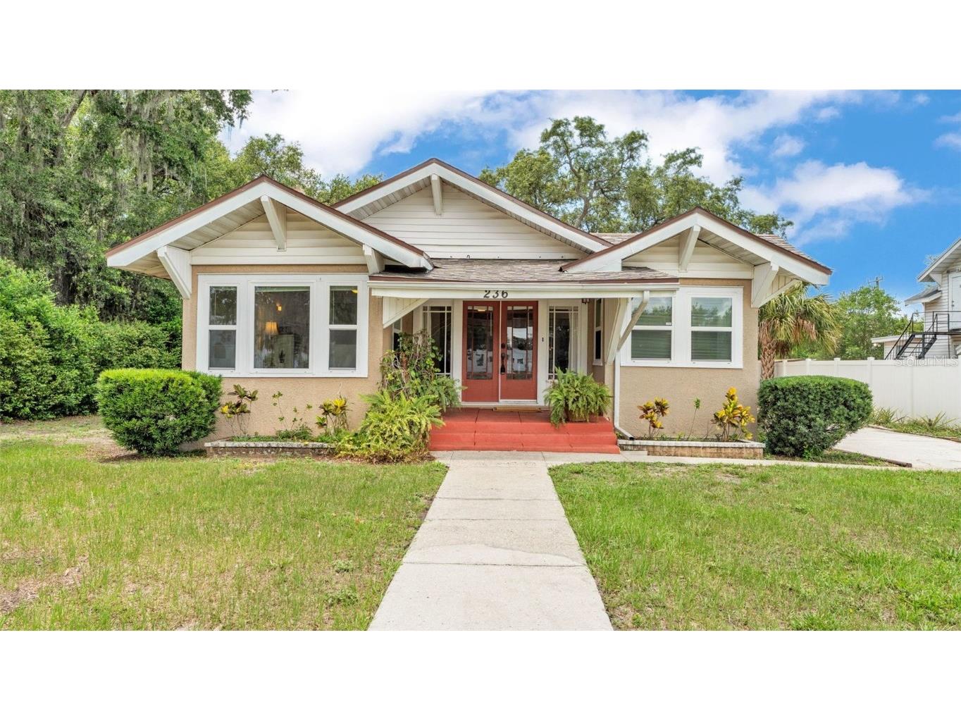 236 E Seminole Avenue Lake Wales FL 33853 L4953892 image1