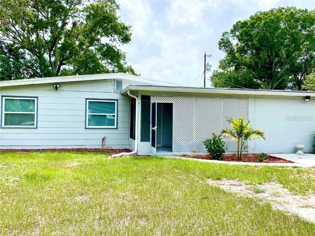 236 Emerald Lane Largo FL 33771 T3458332 image1