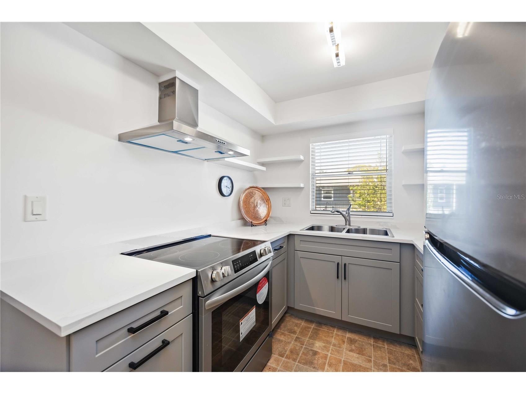 236 Harbor Drive S #202 Venice FL 34285 N6142372 image14