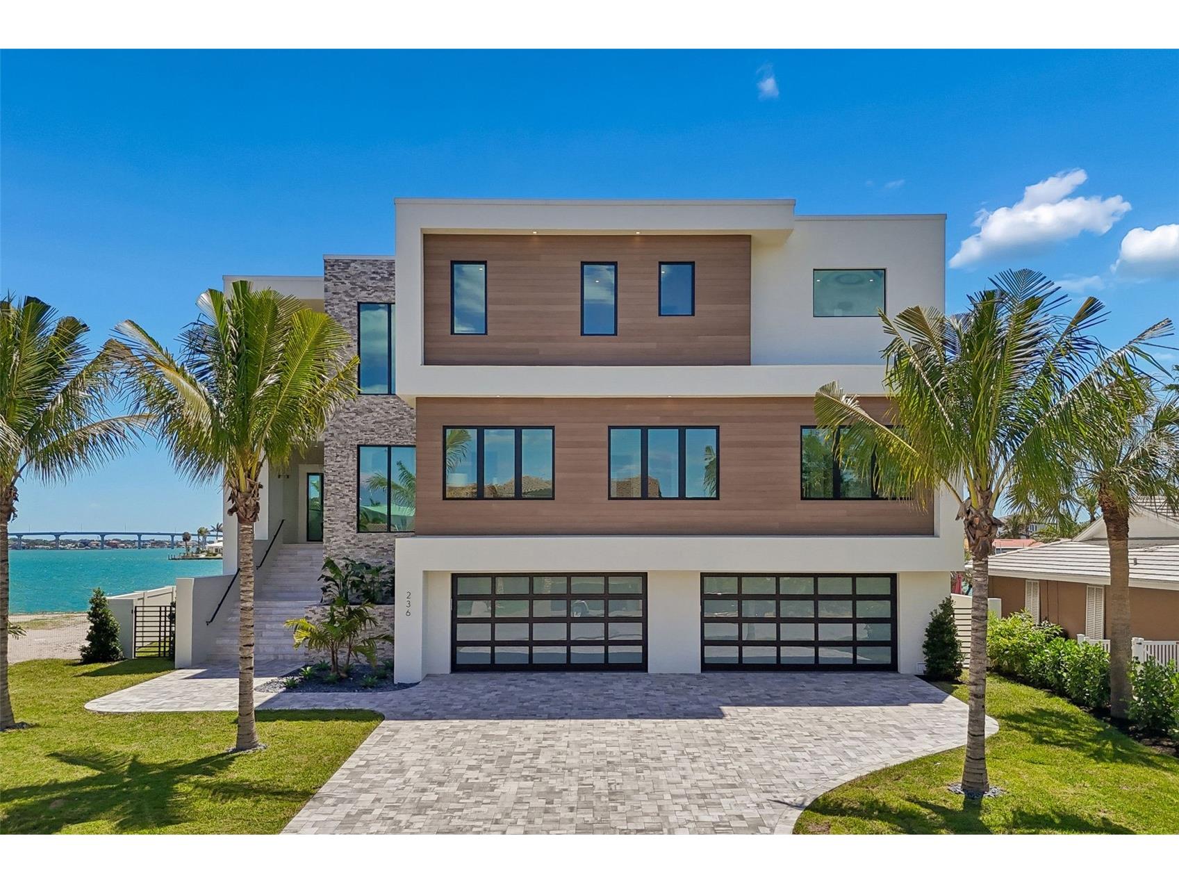 236 Howard Drive Belleair Beach FL 33786 - CLEARWATER HARBOR TB8498906 image1
