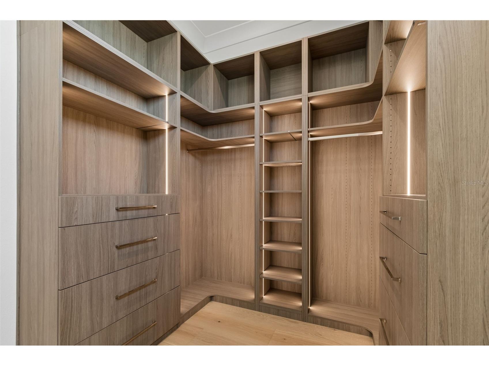 236 Howard Drive Belleair Beach FL 33786 - CLEARWATER HARBOR TB8498906 image39