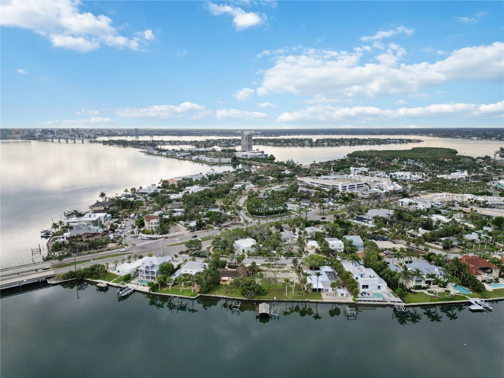 236 N Blvd Of The Presidents Sarasota FL 34236 - SARASOTA BAY GULF OF AMERICA A4663417 image15