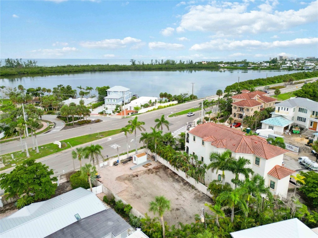 236 N Blvd Of The Presidents Sarasota FL 34236 - SARASOTA BAY GULF OF AMERICA A4663417 image16