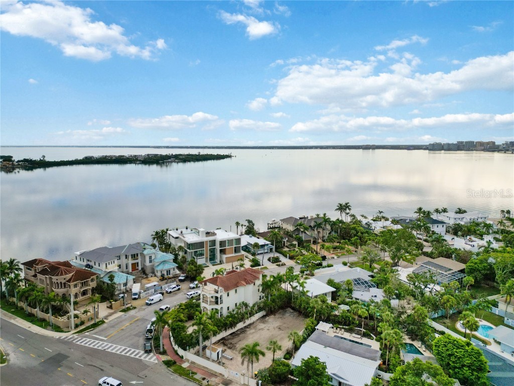 236 N Blvd Of The Presidents Sarasota FL 34236 - SARASOTA BAY GULF OF AMERICA A4663417 image19