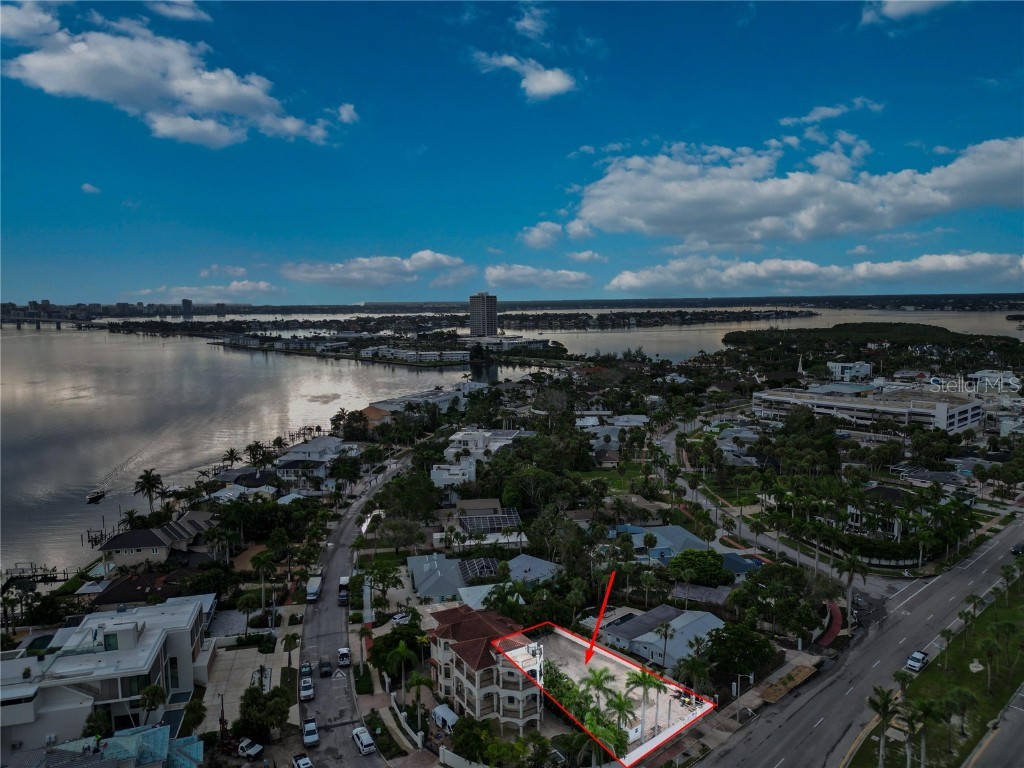 236 N Blvd Of The Presidents Sarasota FL 34236 - SARASOTA BAY GULF OF AMERICA A4663417 image6