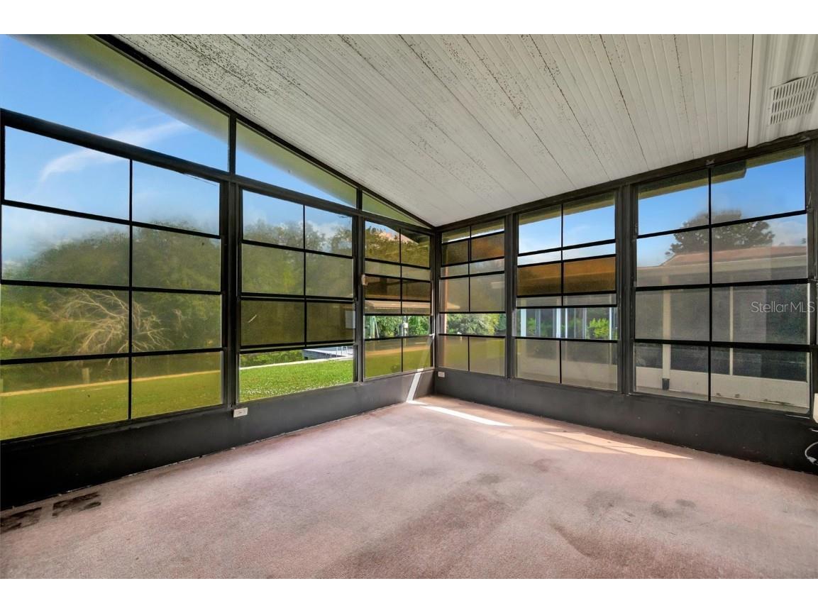 236 N Saint Thomas Circle Apollo Beach FL 33572 TB8437075 image41