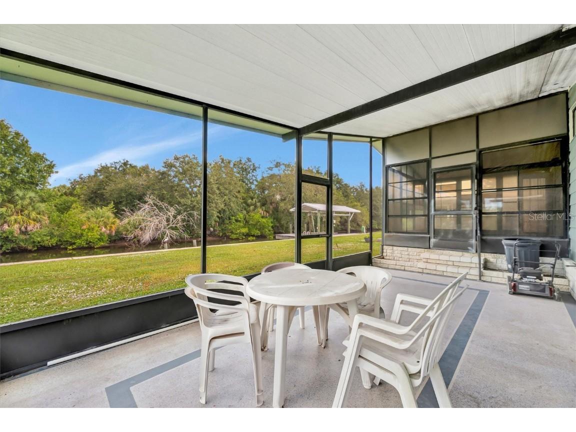 236 N Saint Thomas Circle Apollo Beach FL 33572 TB8437075 image43