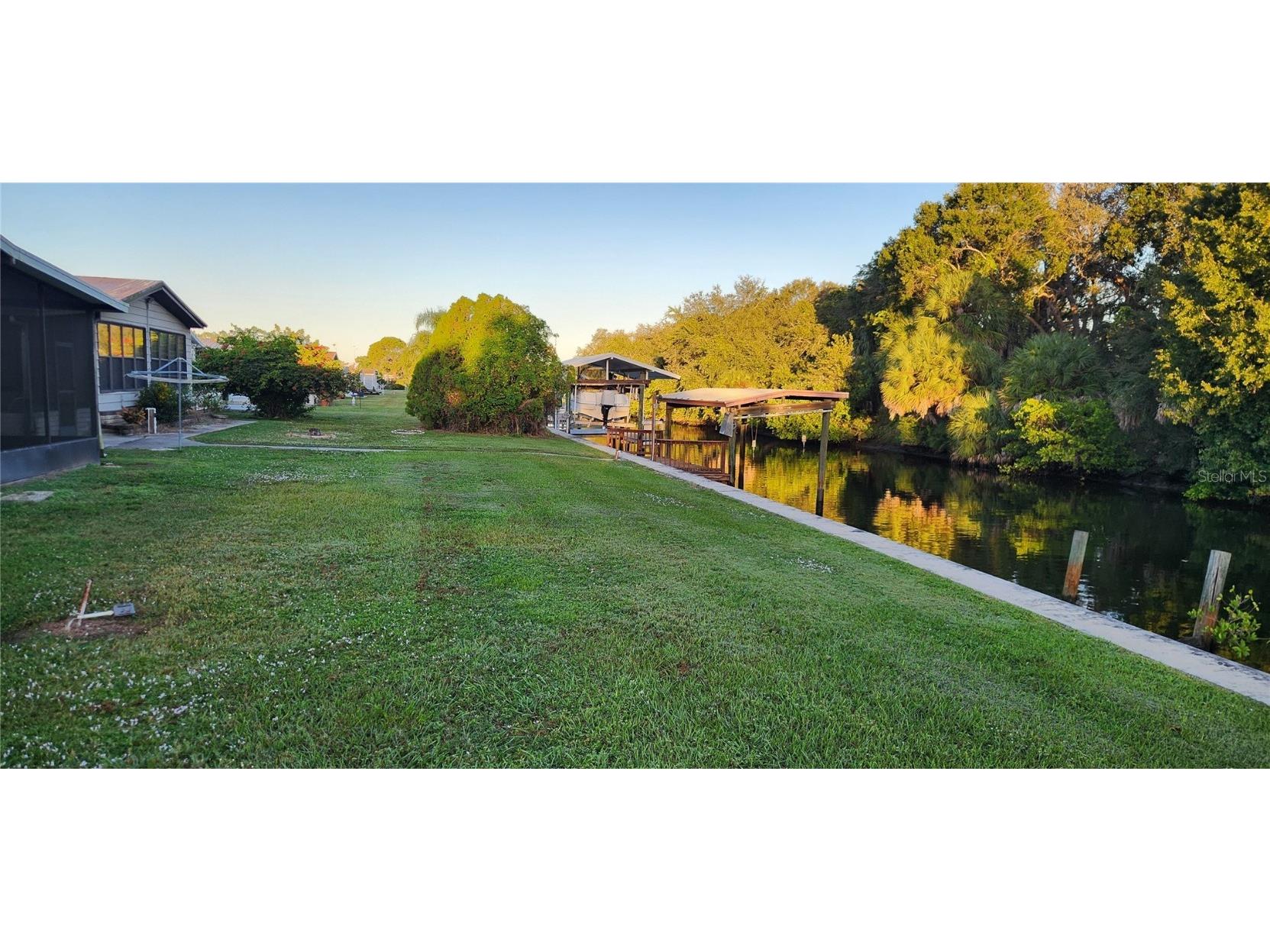 236 N Saint Thomas Circle Apollo Beach FL 33572 TB8437075 image5