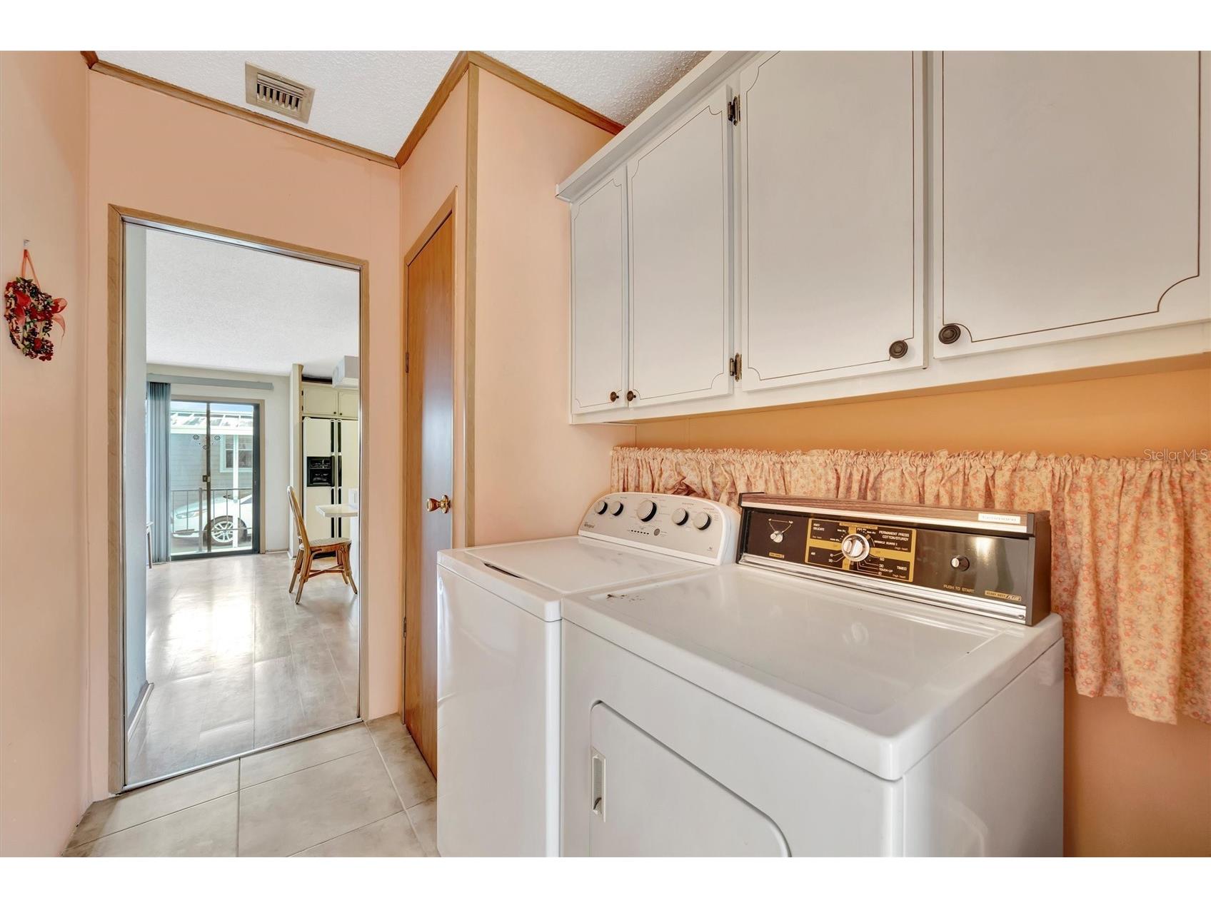 236 N Saint Thomas Circle Apollo Beach FL 33572 TB8524203 image30