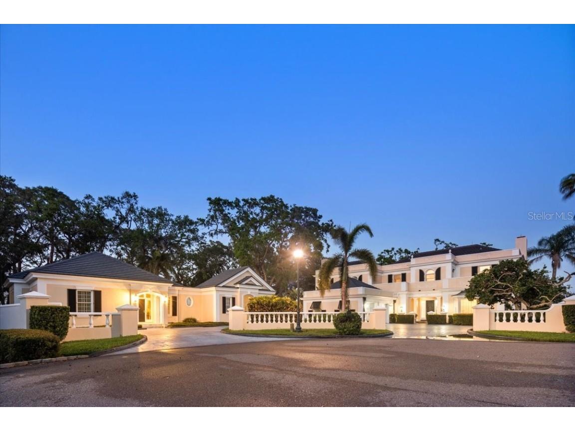 236 Saint James Park Osprey FL 34229 A4644125 image2