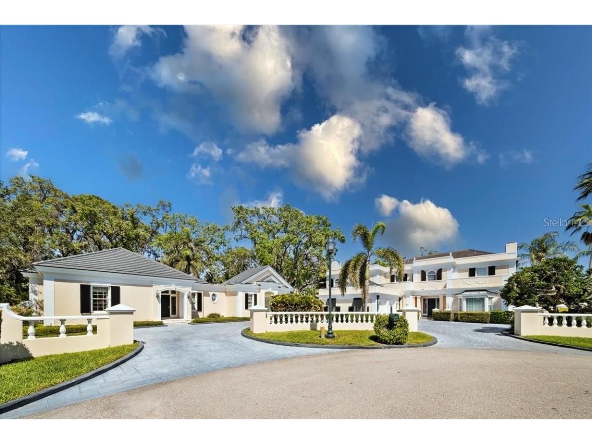 236 Saint James Park Osprey FL 34229 A4644125 image3