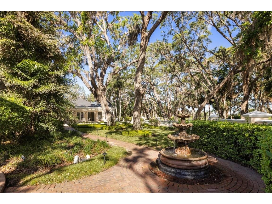 236 Saint James Park Osprey FL 34229 A4644125 image79